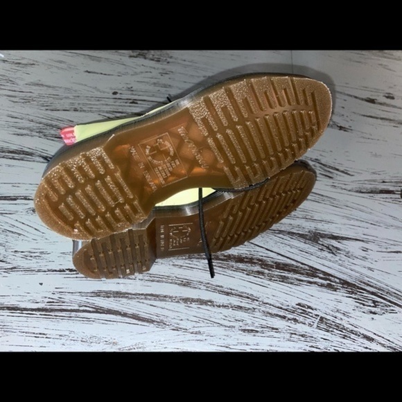 New Dr.Marten WOMEN'S 1460 UNDERCOVER women size 6 US - Picture 5 of 11